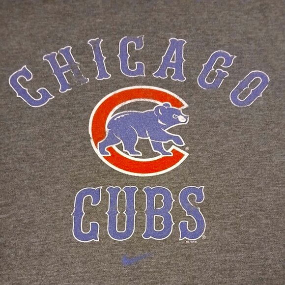 Vintage Nike Chicago Cubs T-shirt Team Logo Heather Gray Blue Red Graphic Men S - Picture 2 of 3